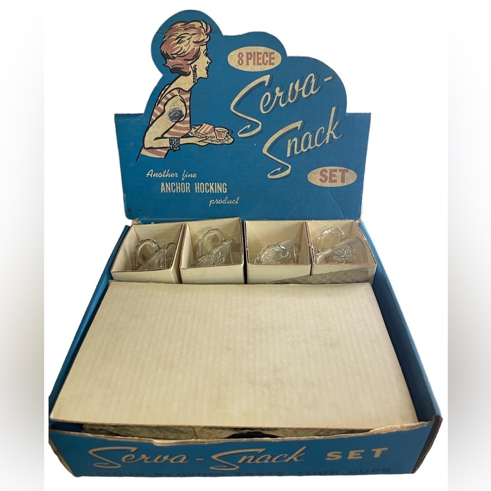 Vintage Anchor Hocking‎ 8 piece Serva-Snack Set